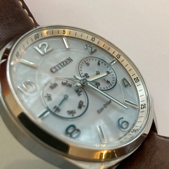 Citizen Eco Drive 8635-S083796 watch silver dial, brown leather strap, stainless - Picture 13 of 16